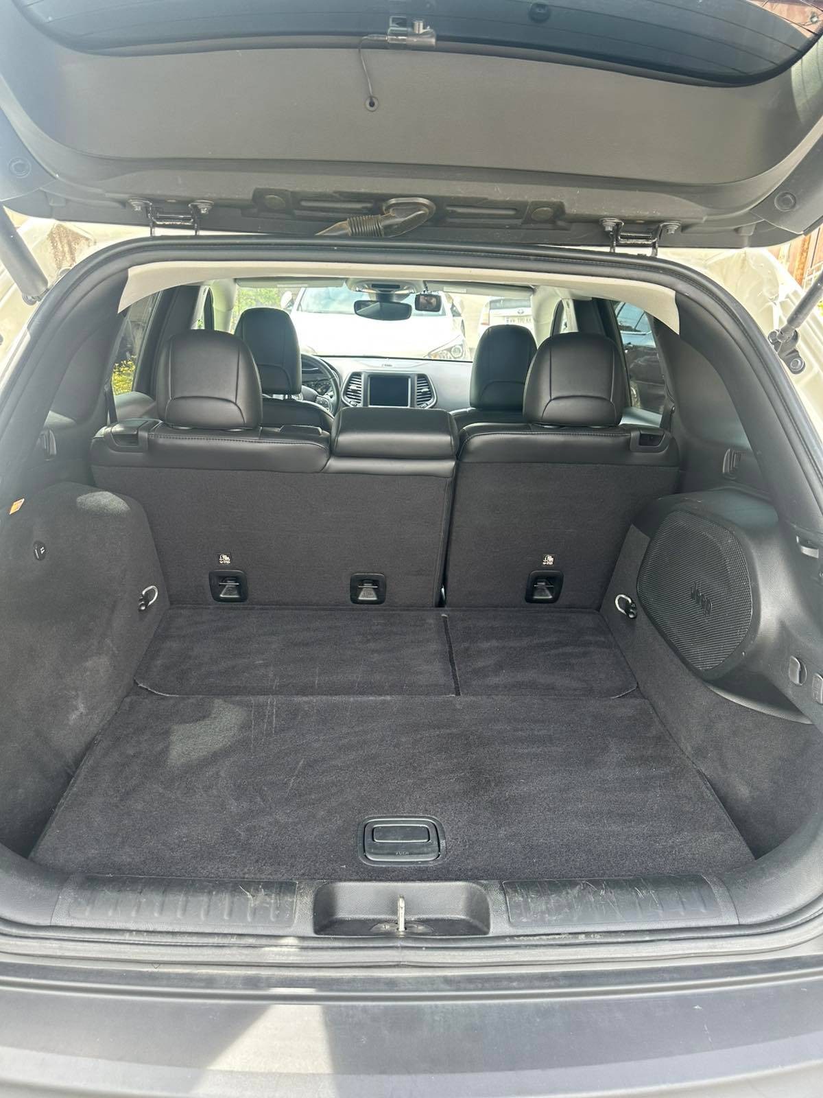 Jeep-Compass 8