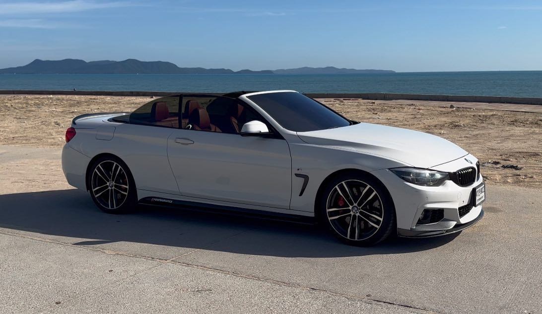 BMW 430i Convertible, 2023
