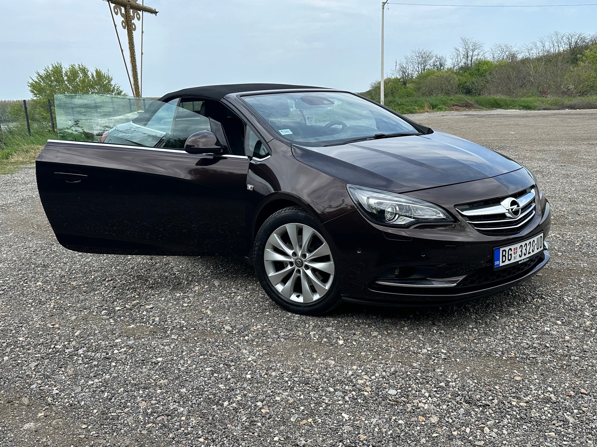 Opel Cascada, 2013