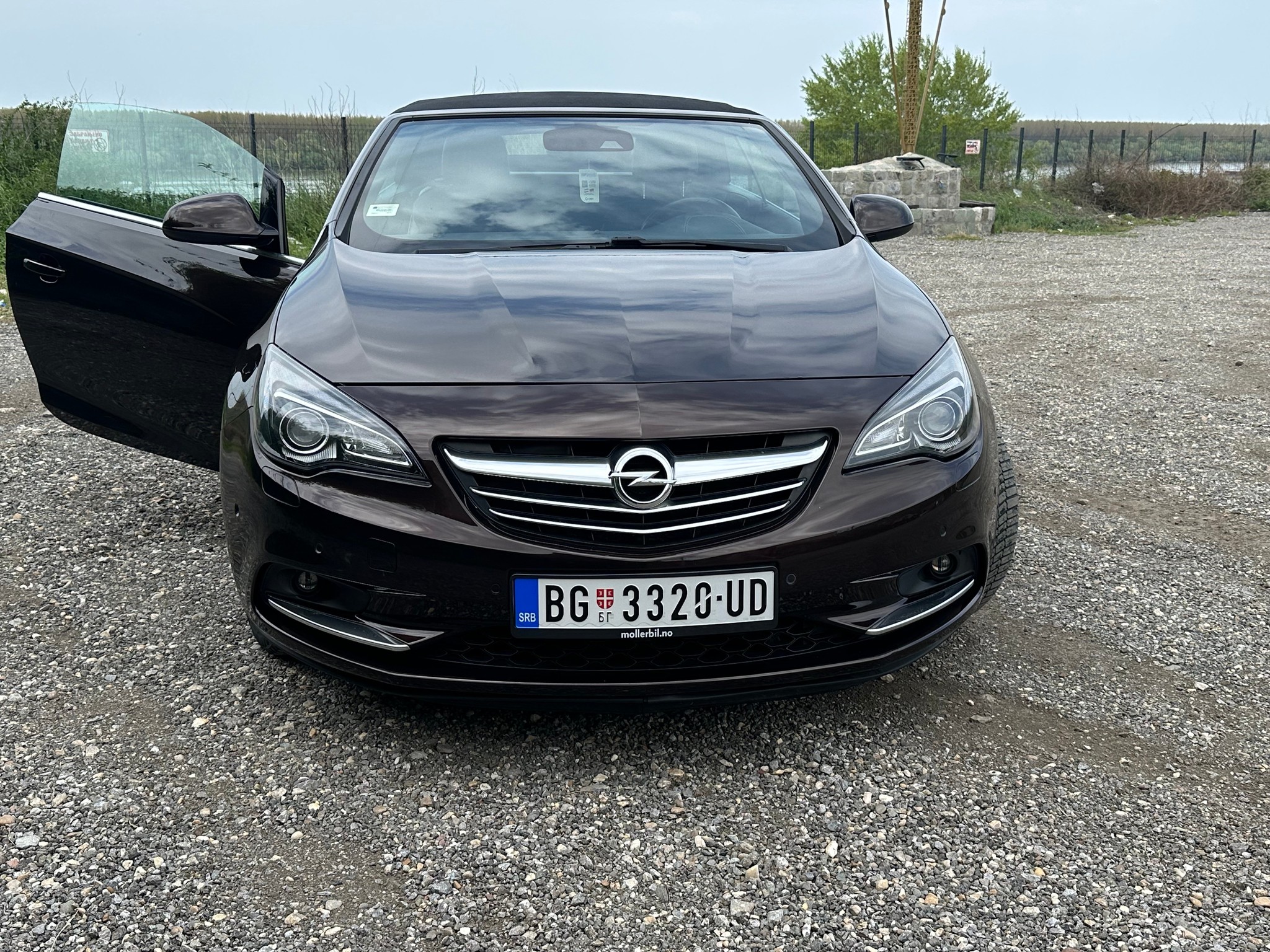 Opel-Cascada — photo 3