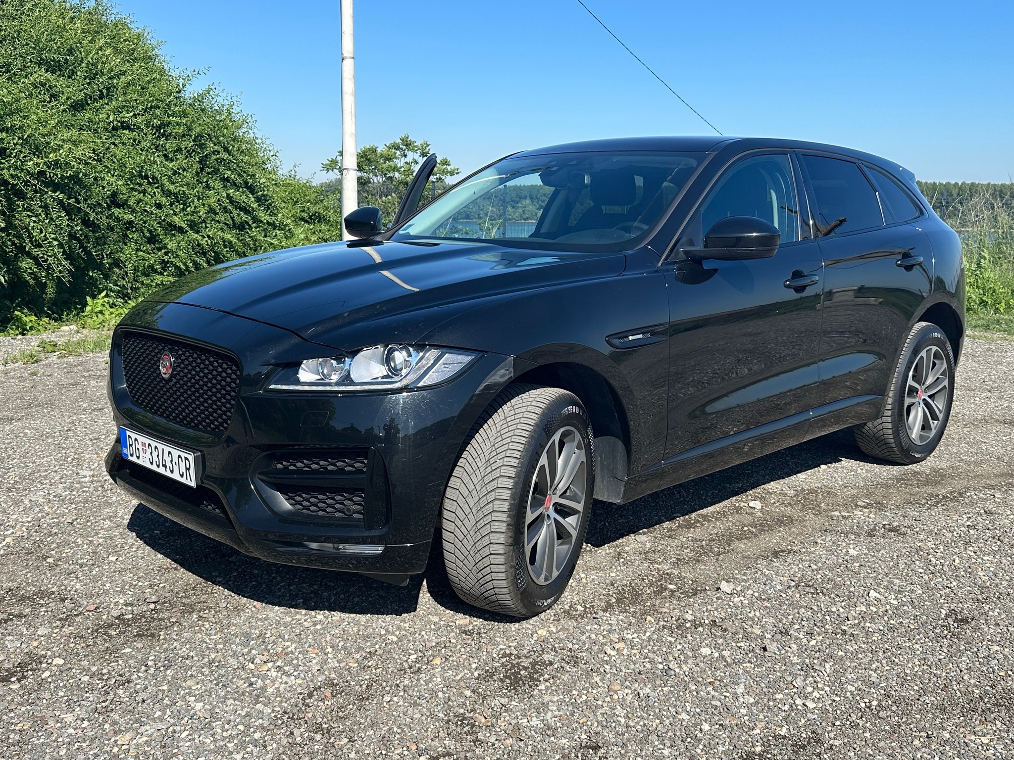 Jaguar F-PACE, 2018 — photo 3