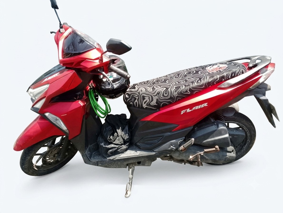 Rusi Flair (Honda Click) , 2024