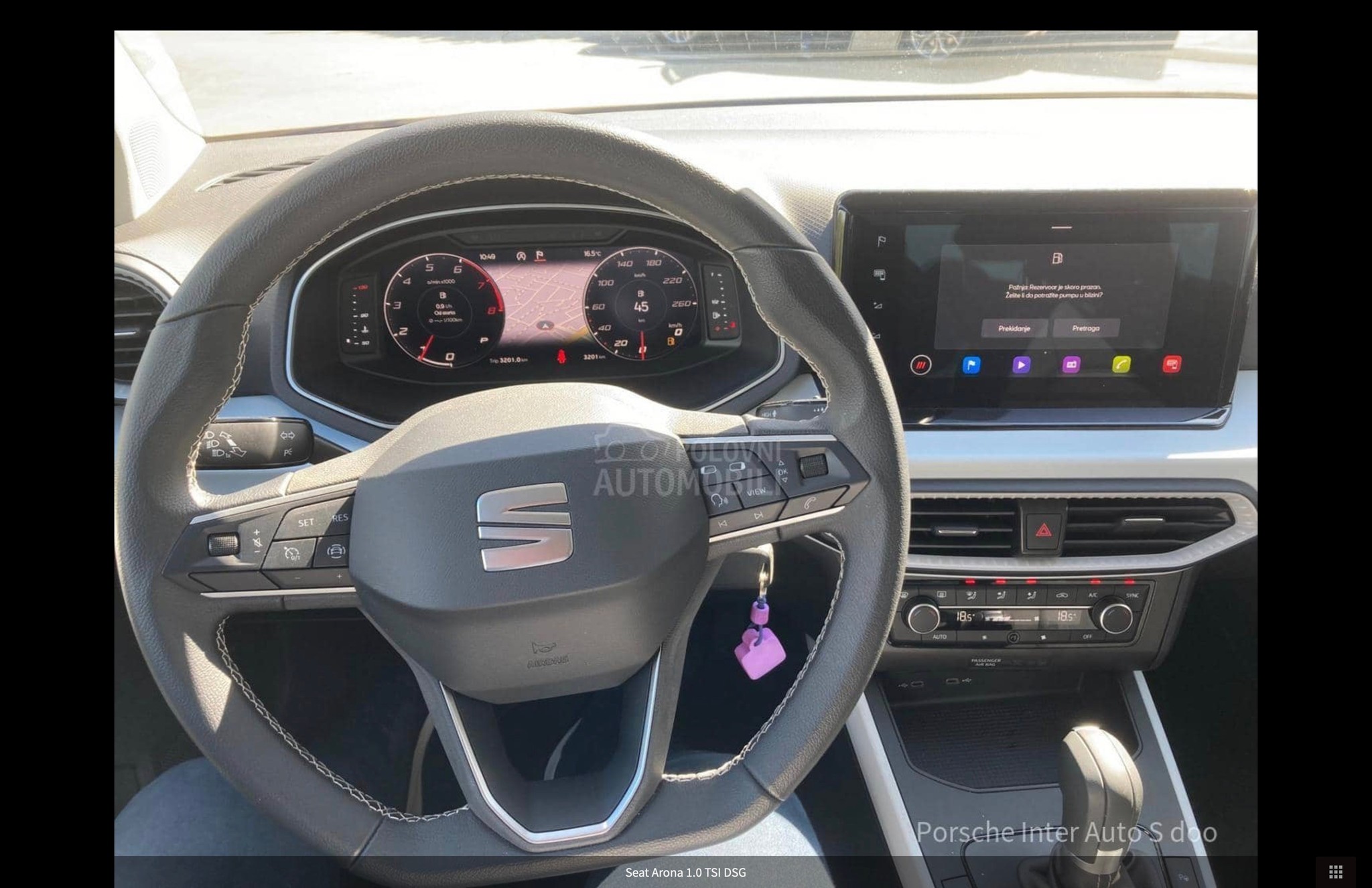Seat-Arona — photo 5