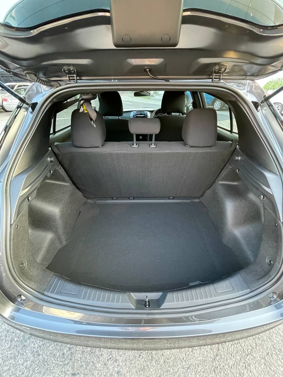 Toyota Yaris 2023/24 — photo 3