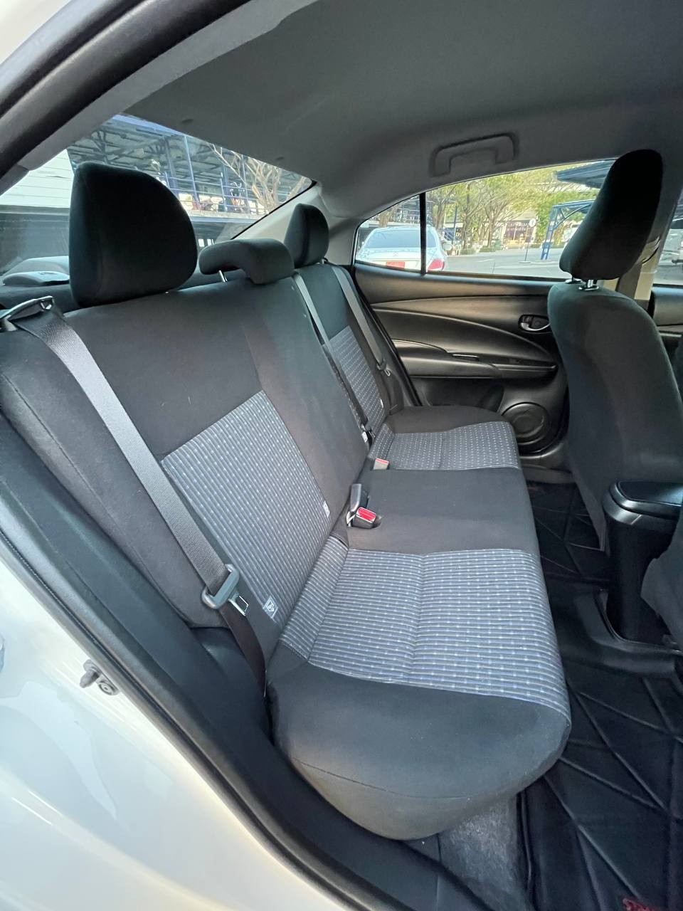 Toyota Yaris/Ativ 2021/22 — photo 5