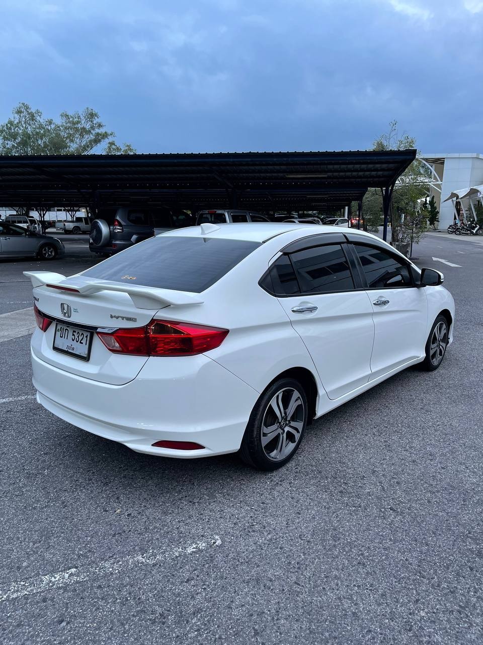 Honda City 2018 — photo 4