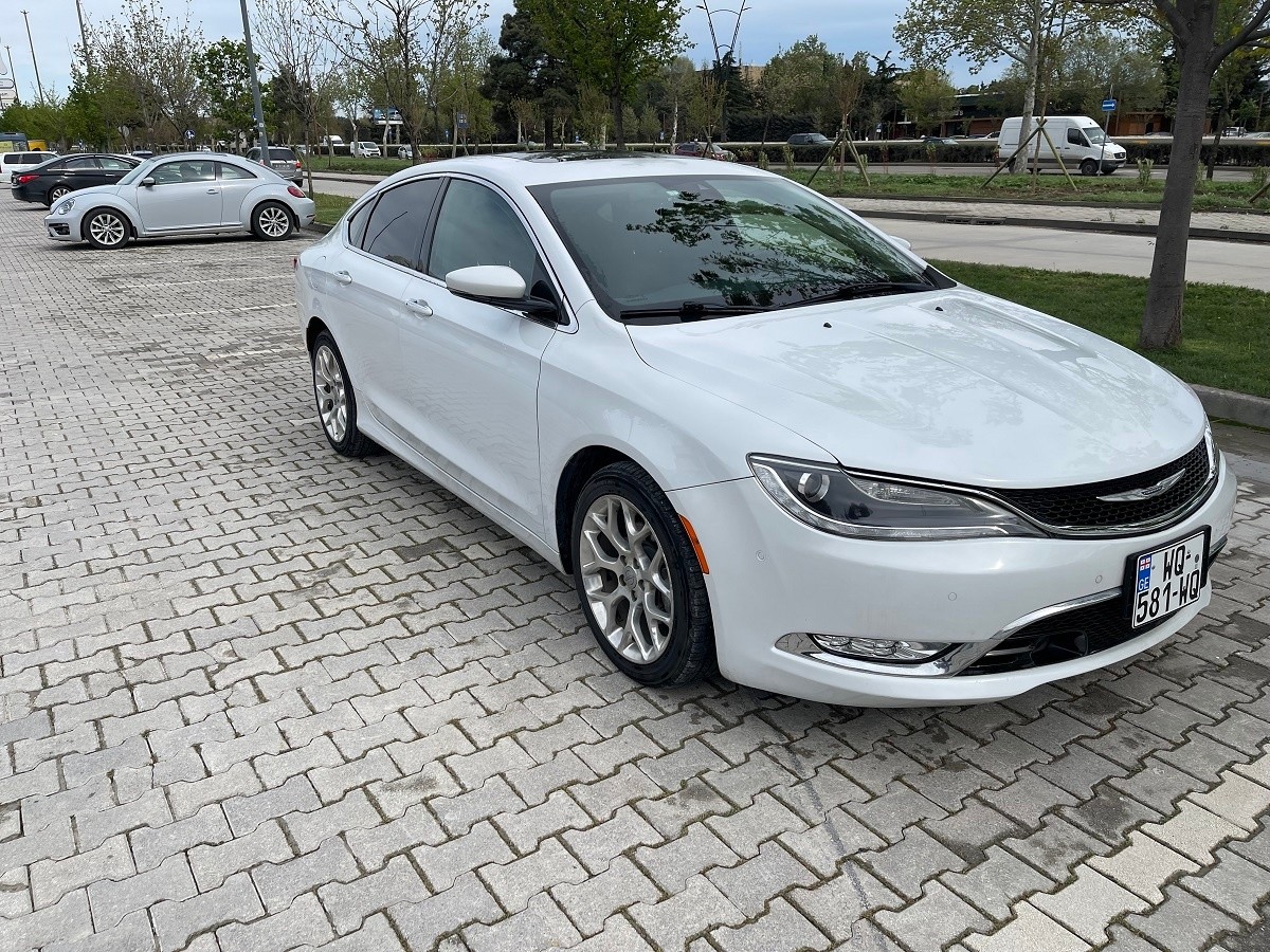 Chrysler 200, 2017 7