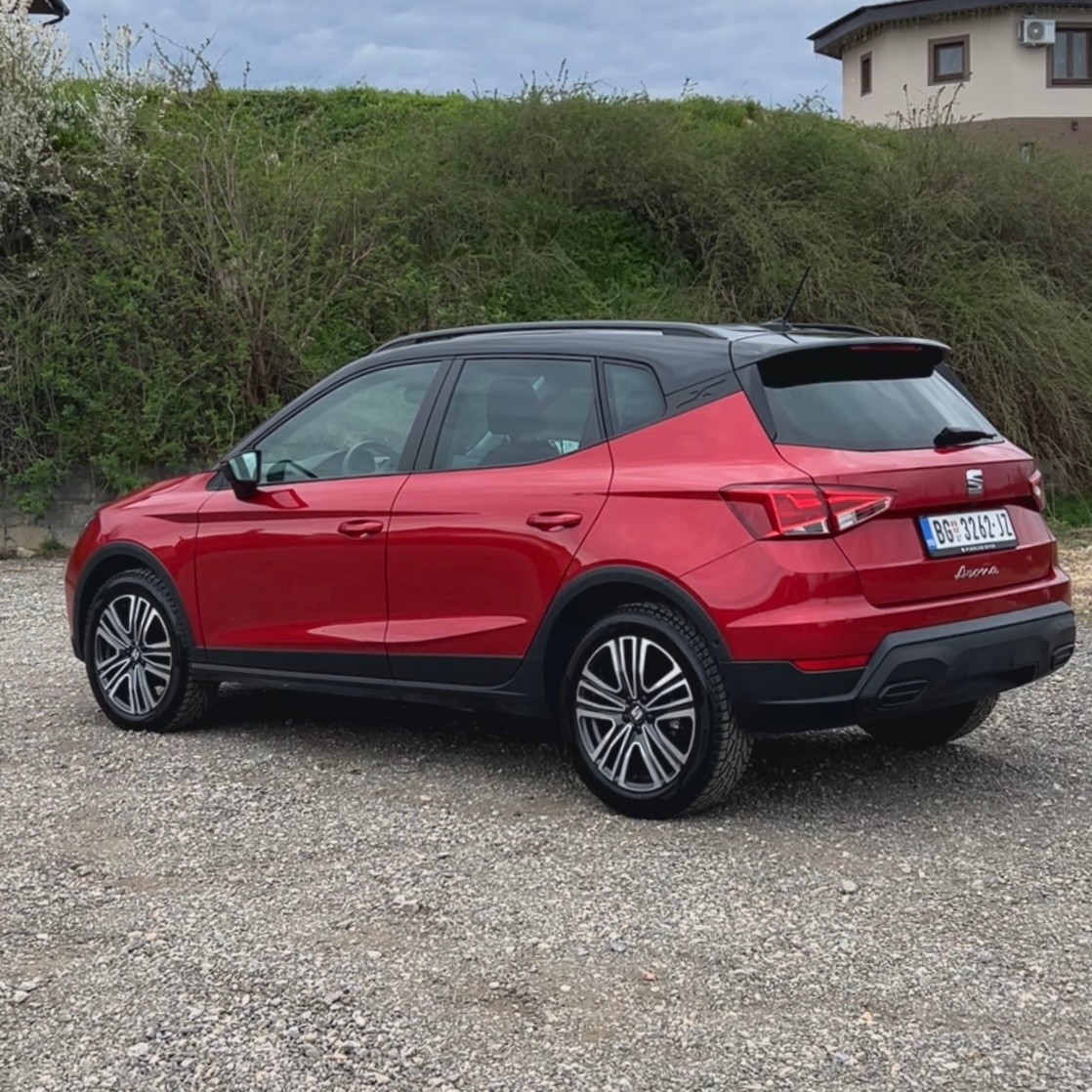 Seat Arona, 2023 — photo 4